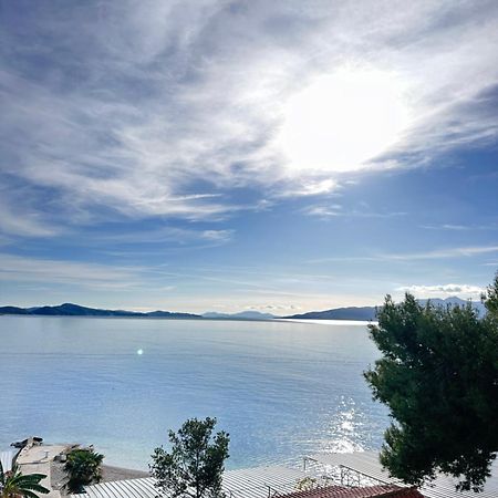 The Hill Sea View Apartment Sarandë Esterno foto